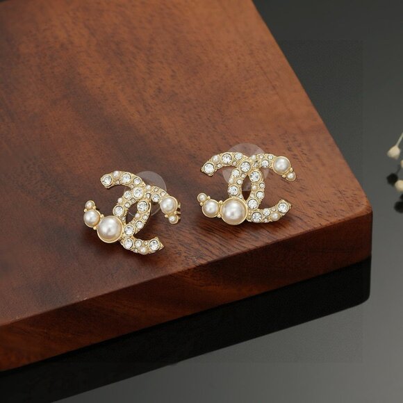 Excellent condition Chanel earrings - Picture 4 of 6